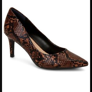 Alfani Step n Flex Brown Snake Heels.  Worn once, excellent condition.  Sz 7